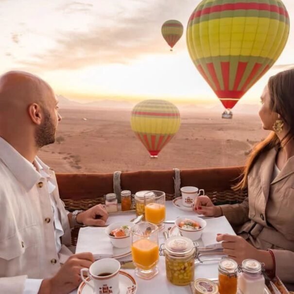 Embark on a luxurious hot air balloon ride at sunrise over Marrakech’s stunning landscapes. Book your unforgettable Premium Flight today!